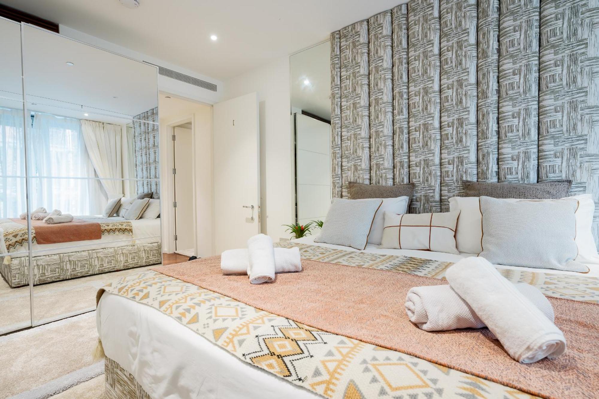 Luxurious 3brs Duplex Apt Near Us Embassy Londres